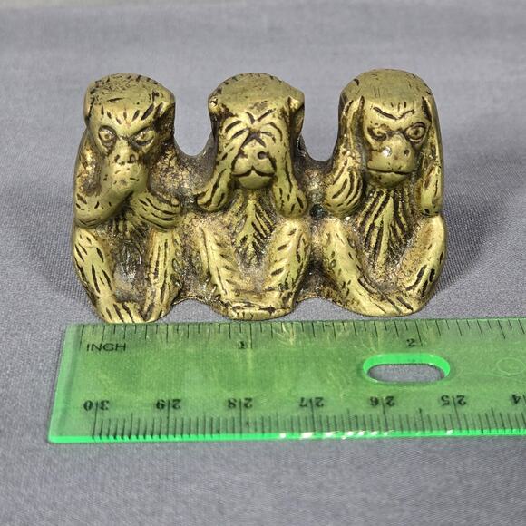 Vintage Brass Three Wise Monkeys Paperweight Made in England Desk Miniature - Picture 8 of 9